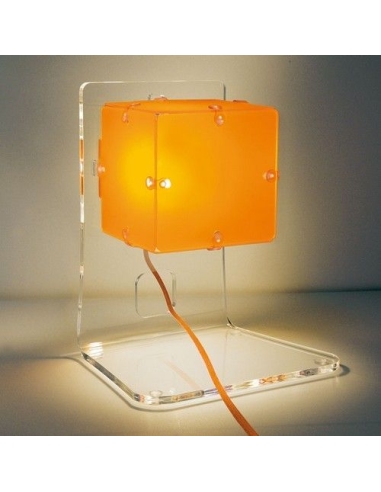 Lampada da tavolo modello LOLA 370 di Artempo